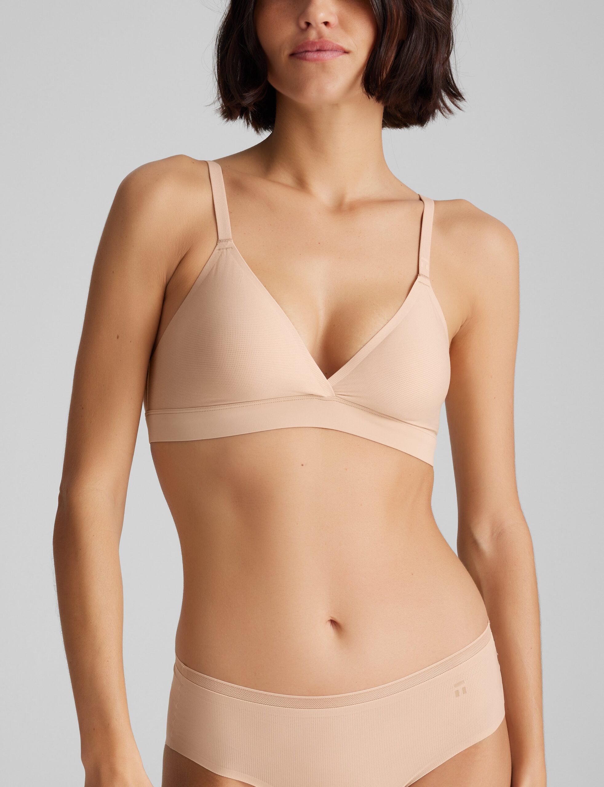 Women's Air Triangle Bralette Set (2-Pack) - Image 7